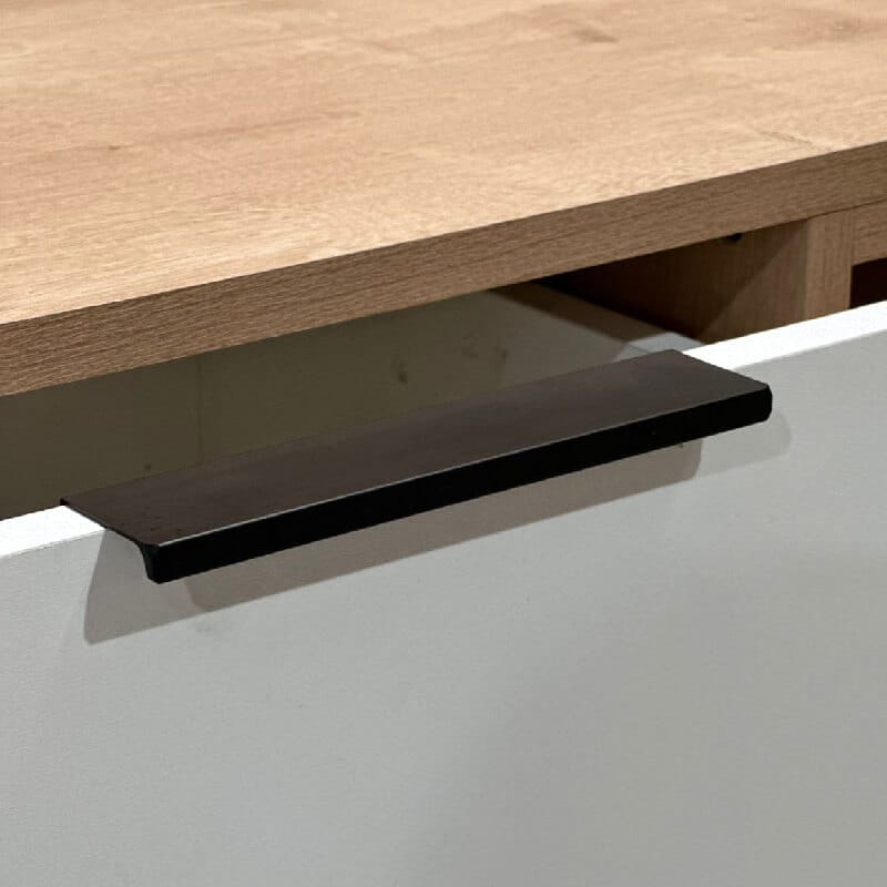 HALADOR METÁLICO DE SOBREPONER (ST-8330) 200 MM MATT BLACK SM